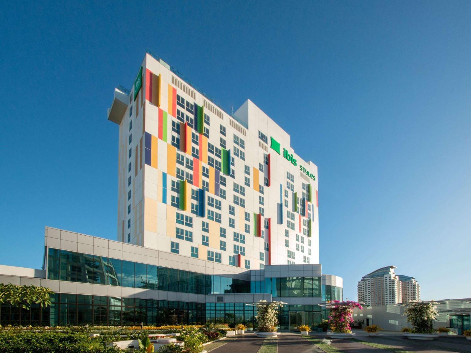 Ibis Styles Manila Araneta City Ciudad Quezon Exterior foto